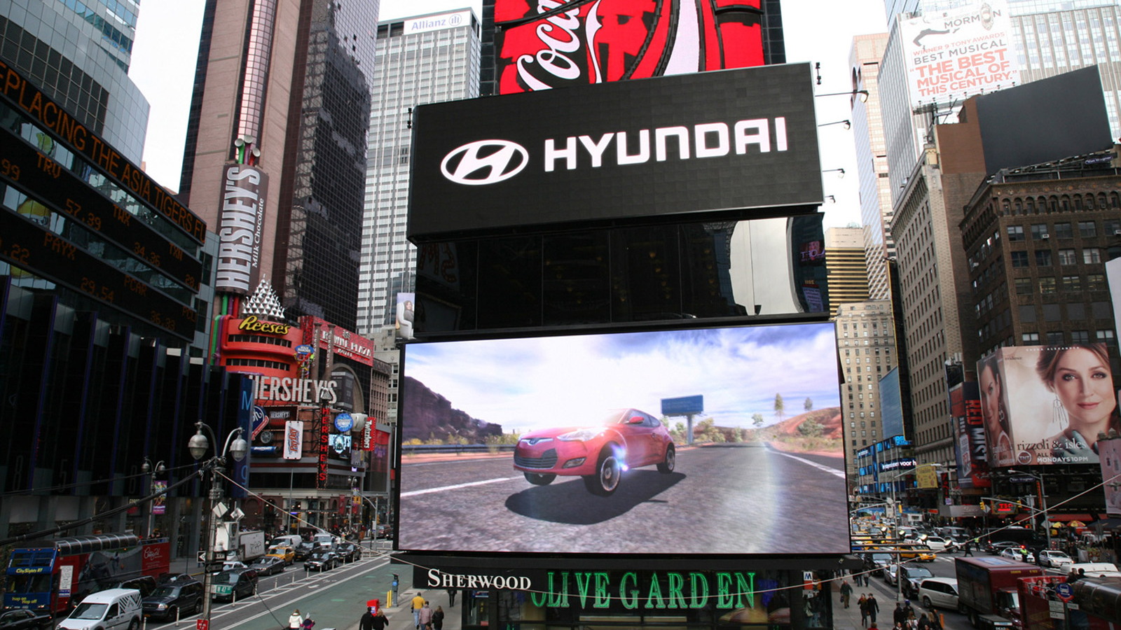 Hyundai Race lets you pilot a Veloster on a Times Square billboard