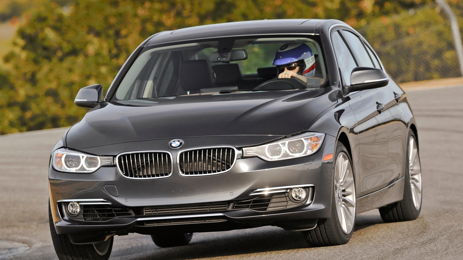 2012 BMW 3-Series sedan
