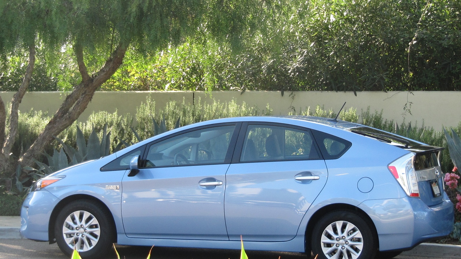 2012 Toyota Prius Plug-In Hybrid, production version road test, San Diego, CA, Jan 2012