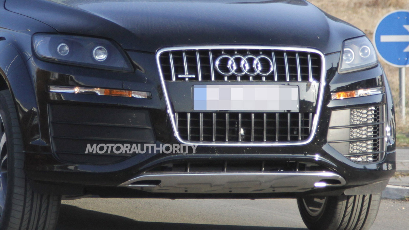 2014 Audi Q7 test mule spy shots