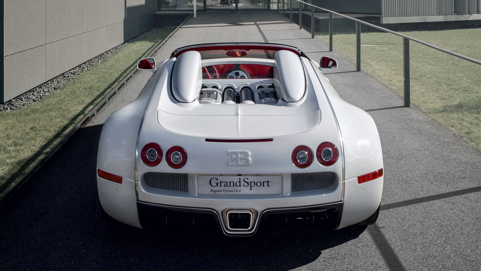 Bugatti Veyron Grand Sport Wei Long 2012 