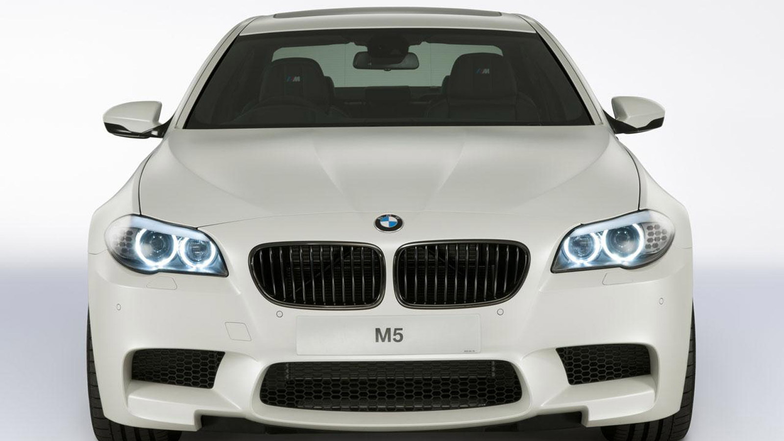 2013 BMW M5 M Performance