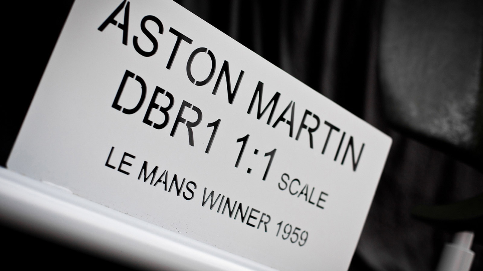 1959 Aston Martin DBR1 scale model - Image courtesy Evanta Motor Company