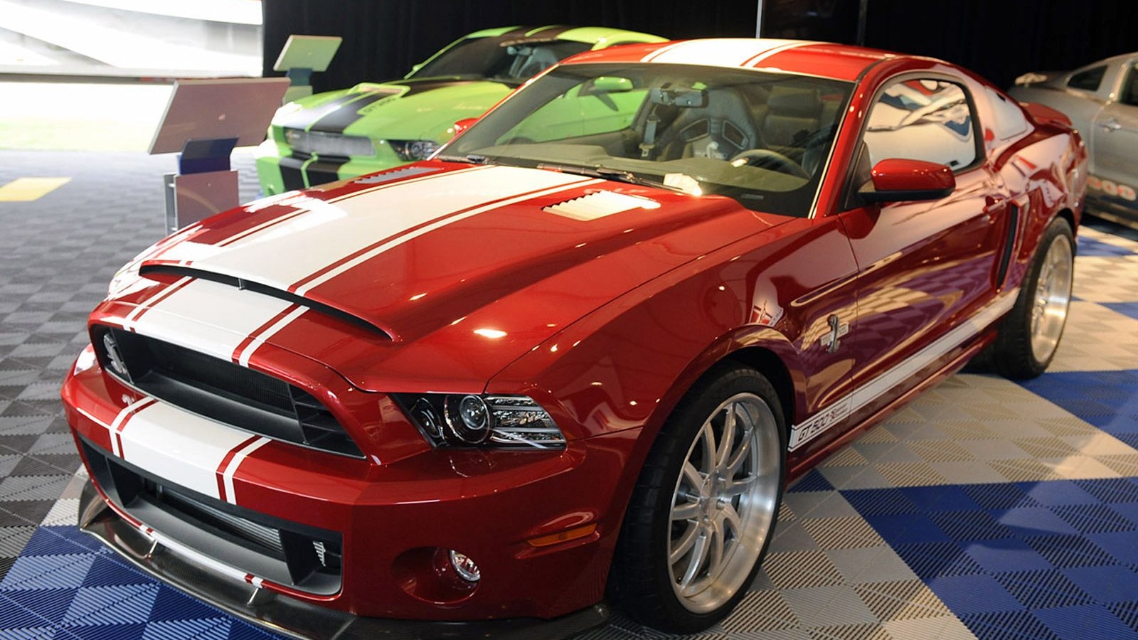 2013 Ford Mustang Shelby GT500 Super Snake prototype