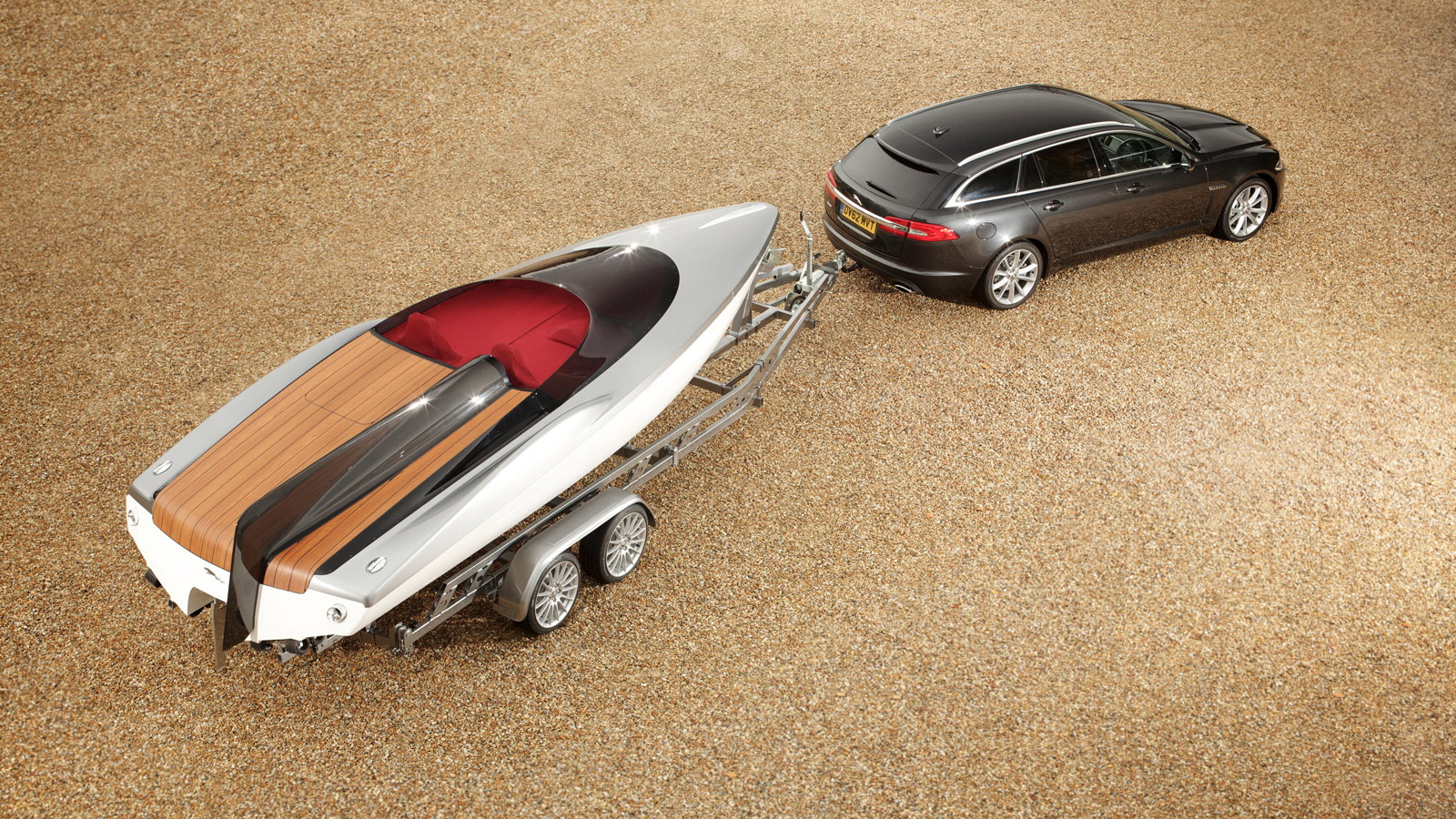 Jaguar’s Concept Speedboat