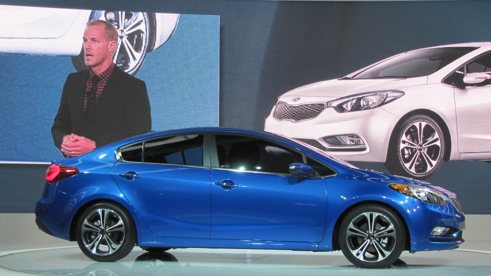2014 Kia Forte sedan, launched at the 2012 Los Angeles Auto Show
