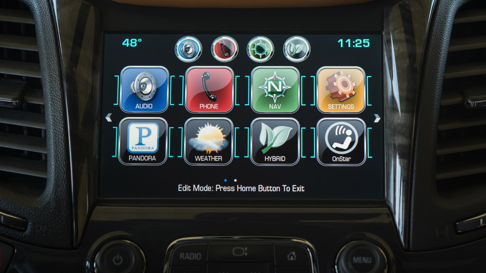 Chevrolet MyLink in the 2014 Impala