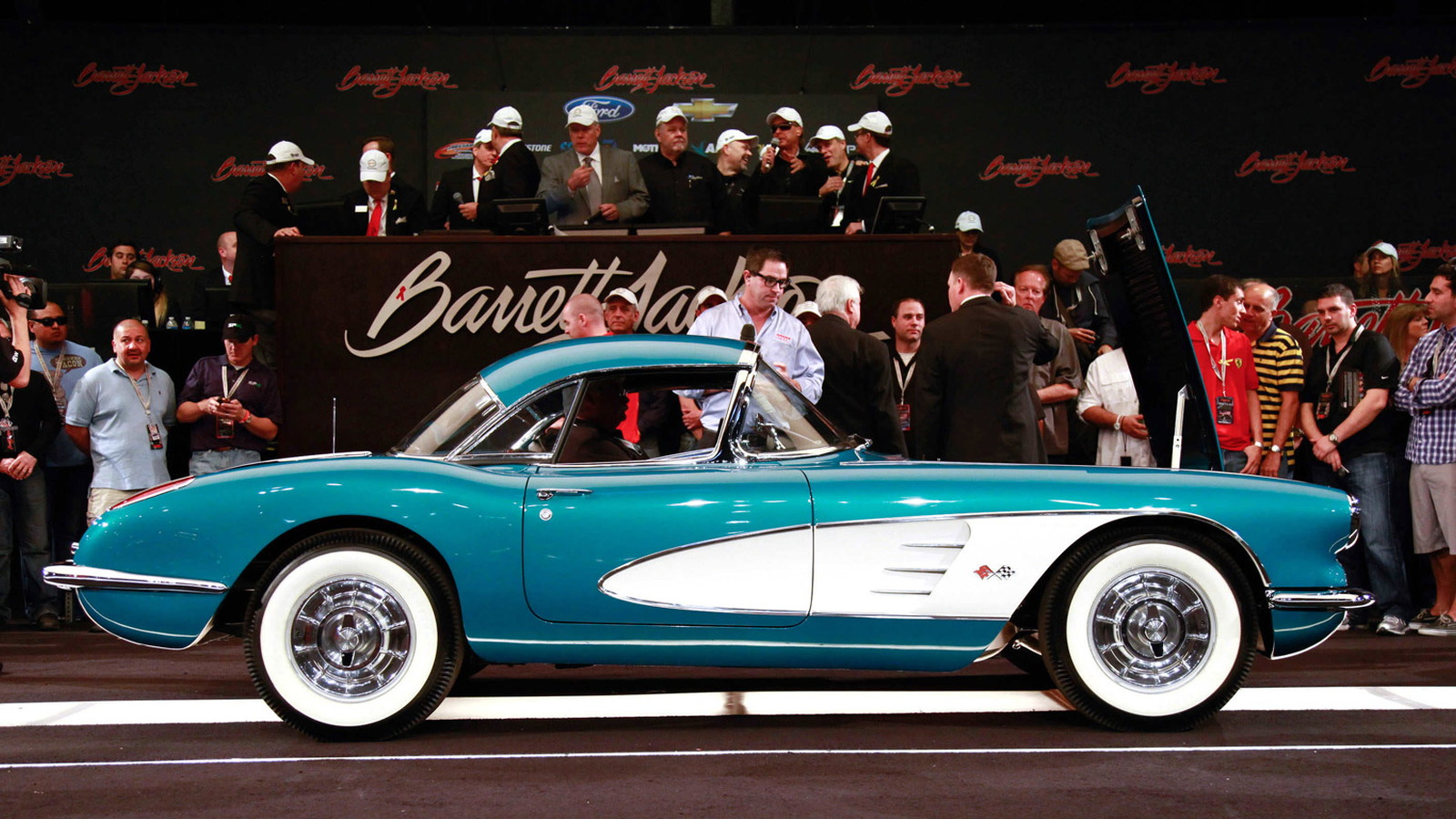 GM CEO Dan Akerson's 1958 Chevrolet Corvette at auction