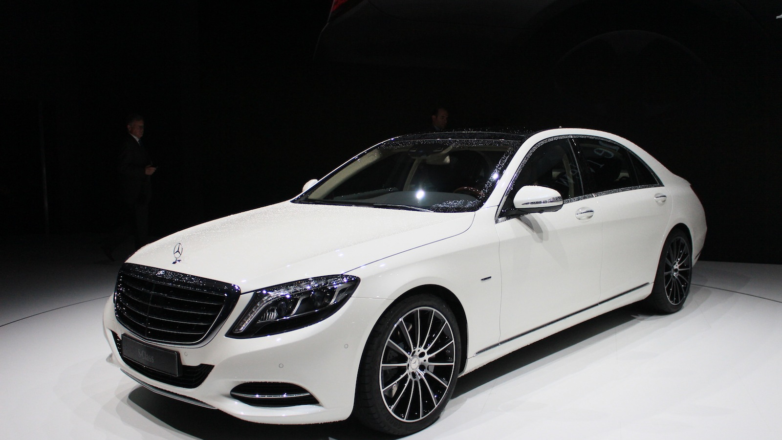 The 2014 Mercedes-Benz S Class was just unveiled this evening at an event in Hamburg. We were there 