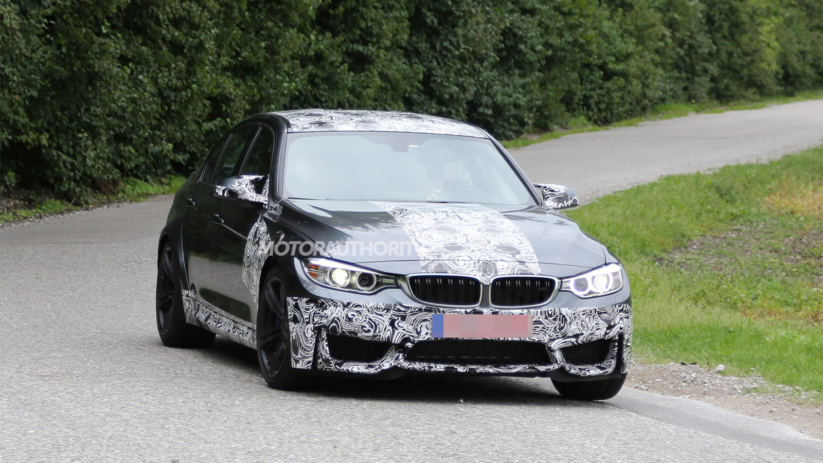 2014 BMW M3 spy shots