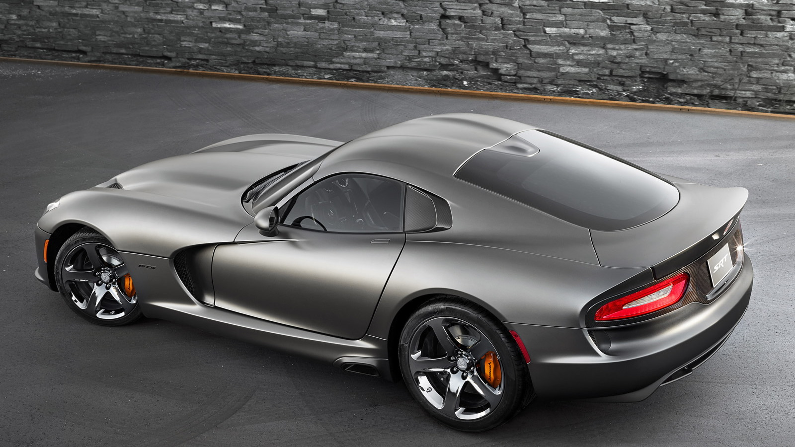 2014 SRT Viper GTS Anodized Carbon Special Edition Package