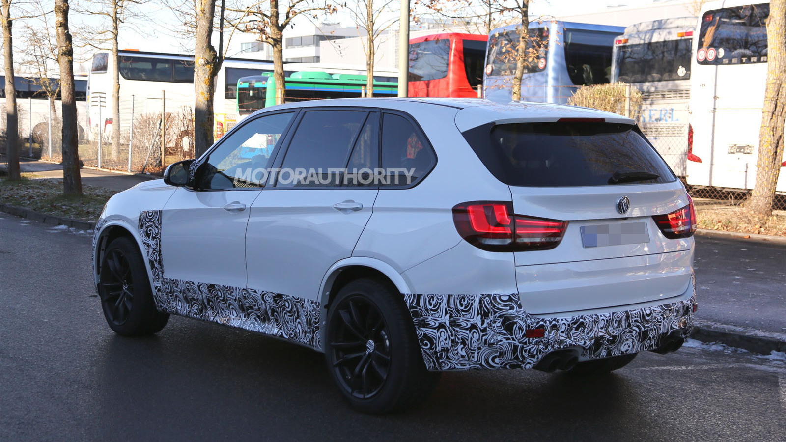 2015 BMW X5 M spy shots
