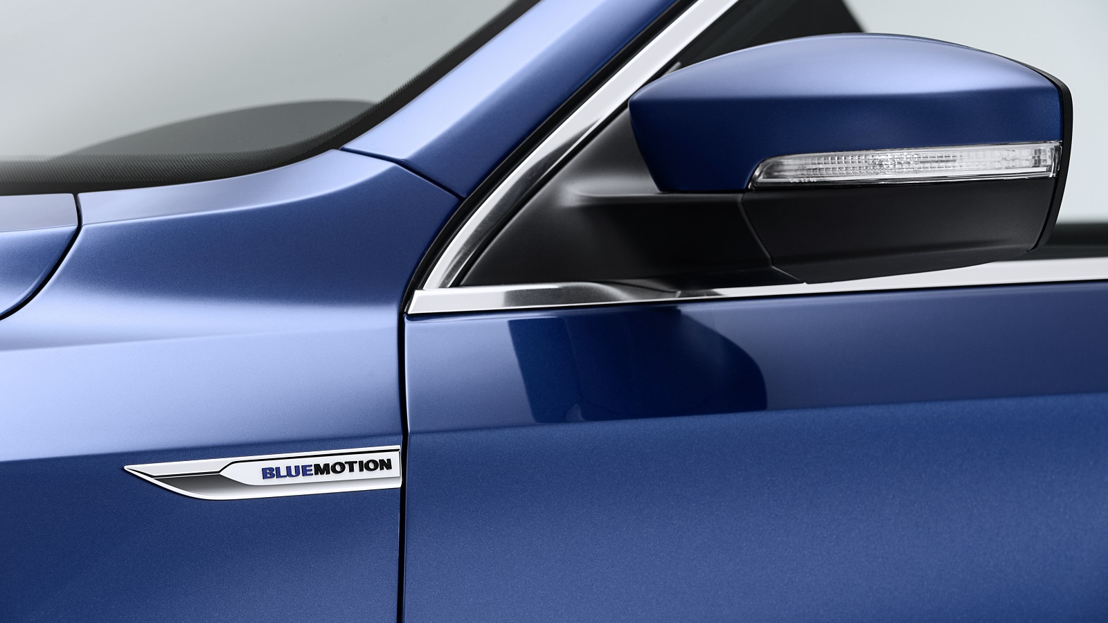 Volkswagen Passat BlueMotion Concept, 2014 Detroit Auto Show