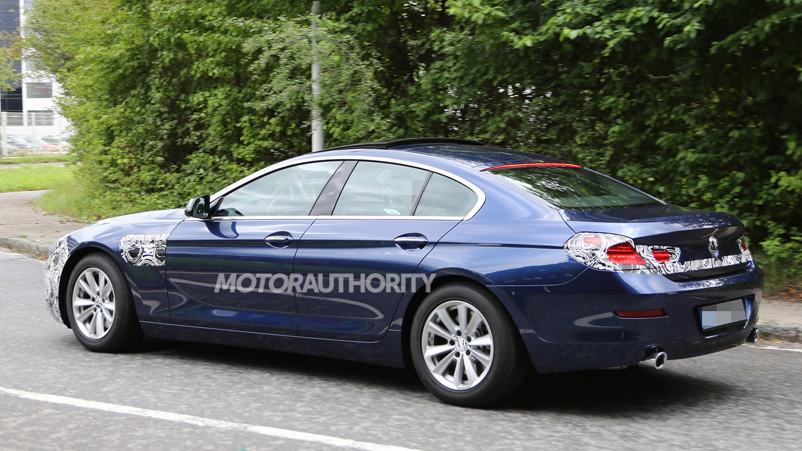 2016 BMW 6-Series Gran Coupe facelift spy shots