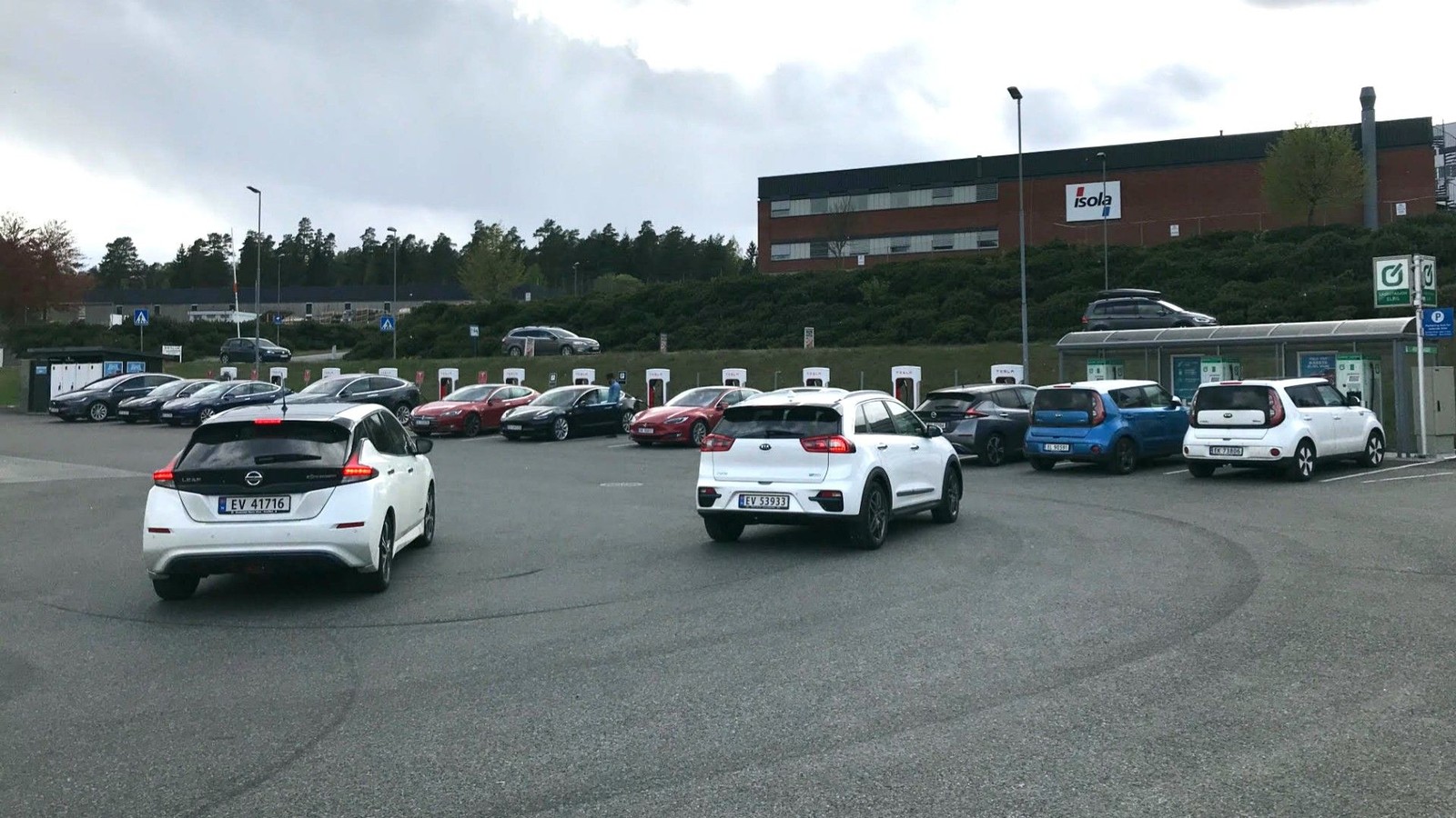 Features InDepth Stories and Coverage of the Electric Car Industry