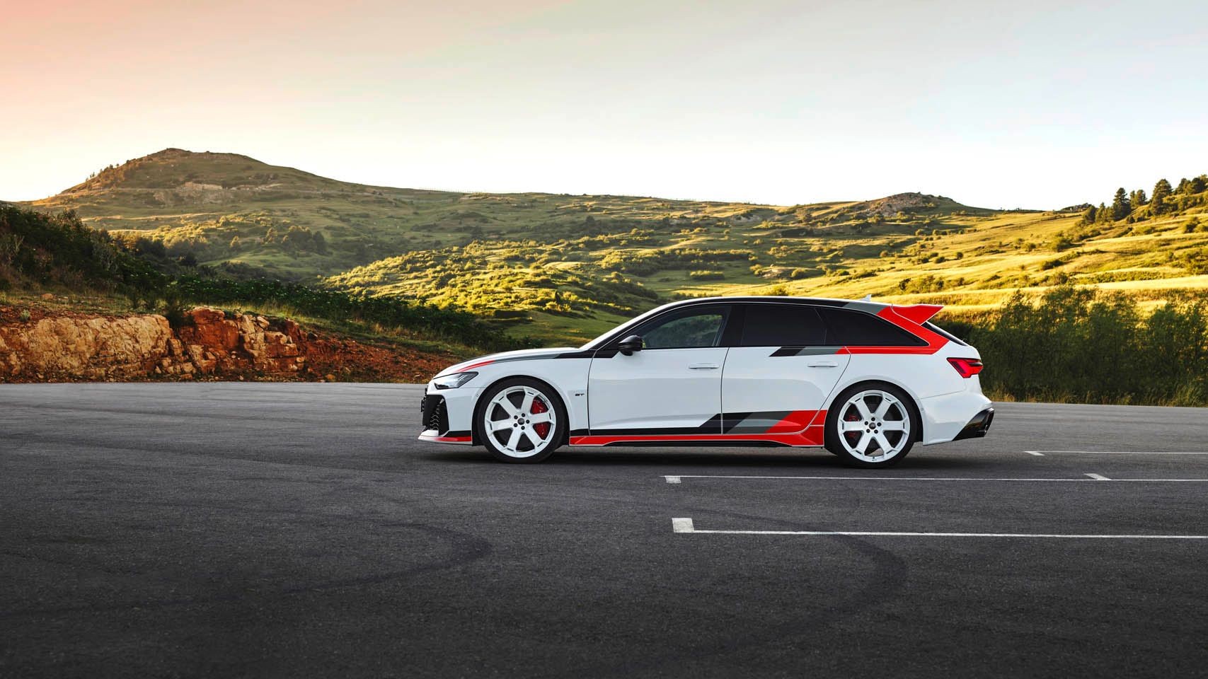 2025 Audi RS 6 Avant GT