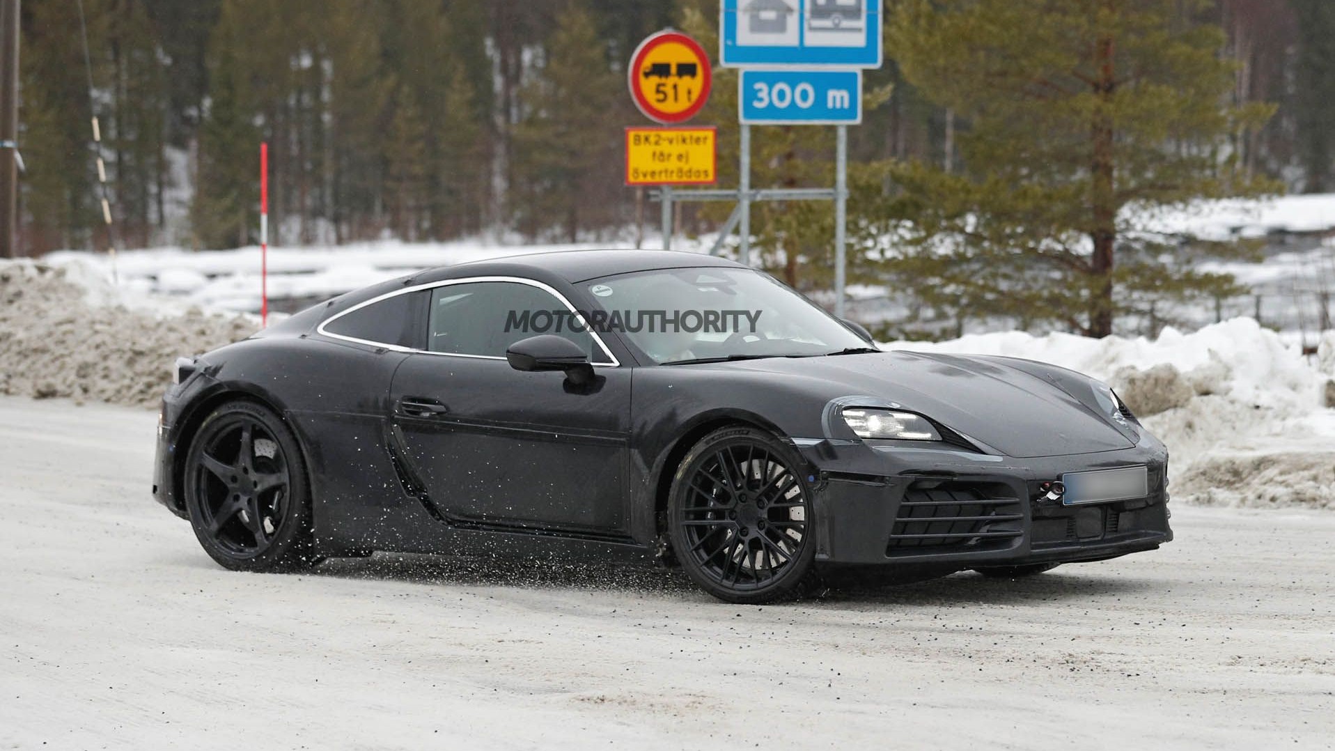 2027 Porsche 718 Cayman EV spy shots - Photo via Baldau