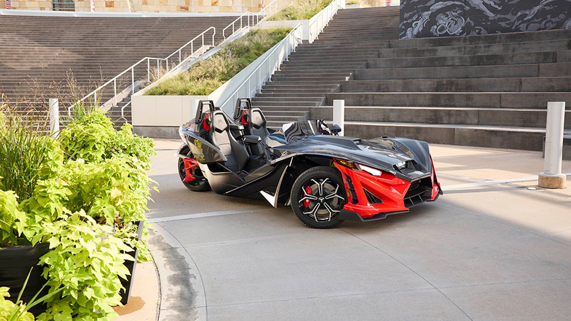 2025 Polaris Slingshot arrives with new look and more power