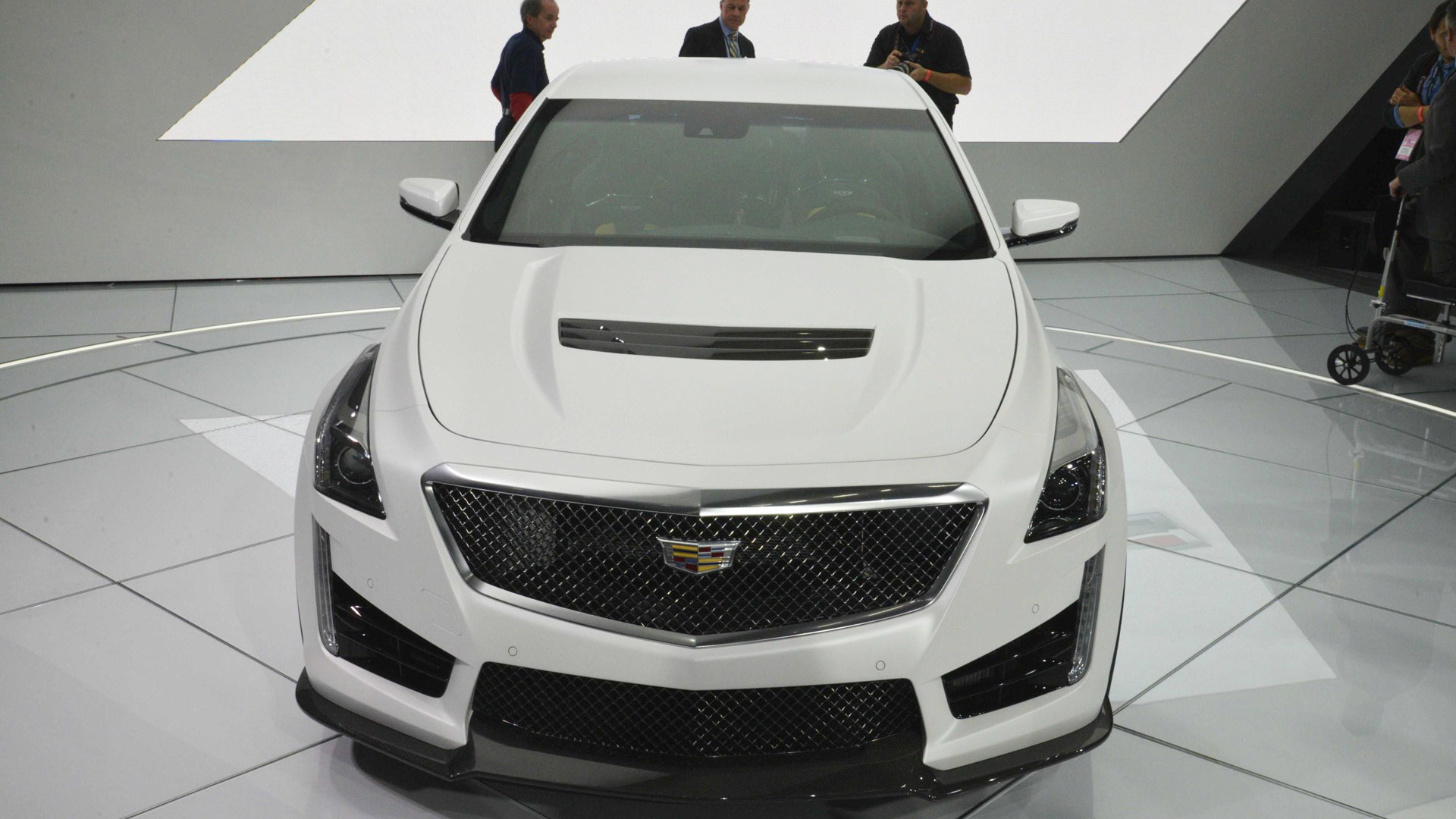 2016 Cadillac CTS-V live photos, 2015 Detroit Auto Show