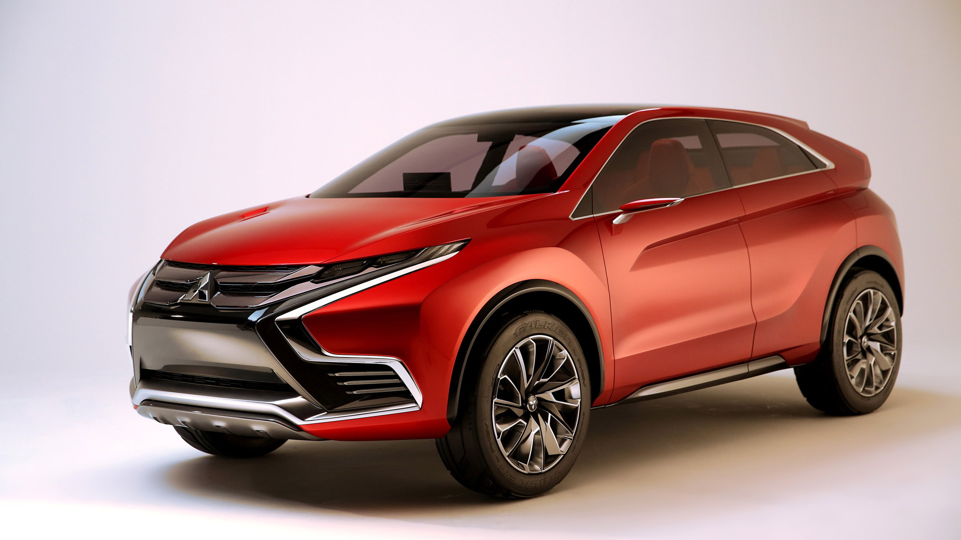 Mitsubishi XR-PHEV II concept, 2015 Geneva Motor Show