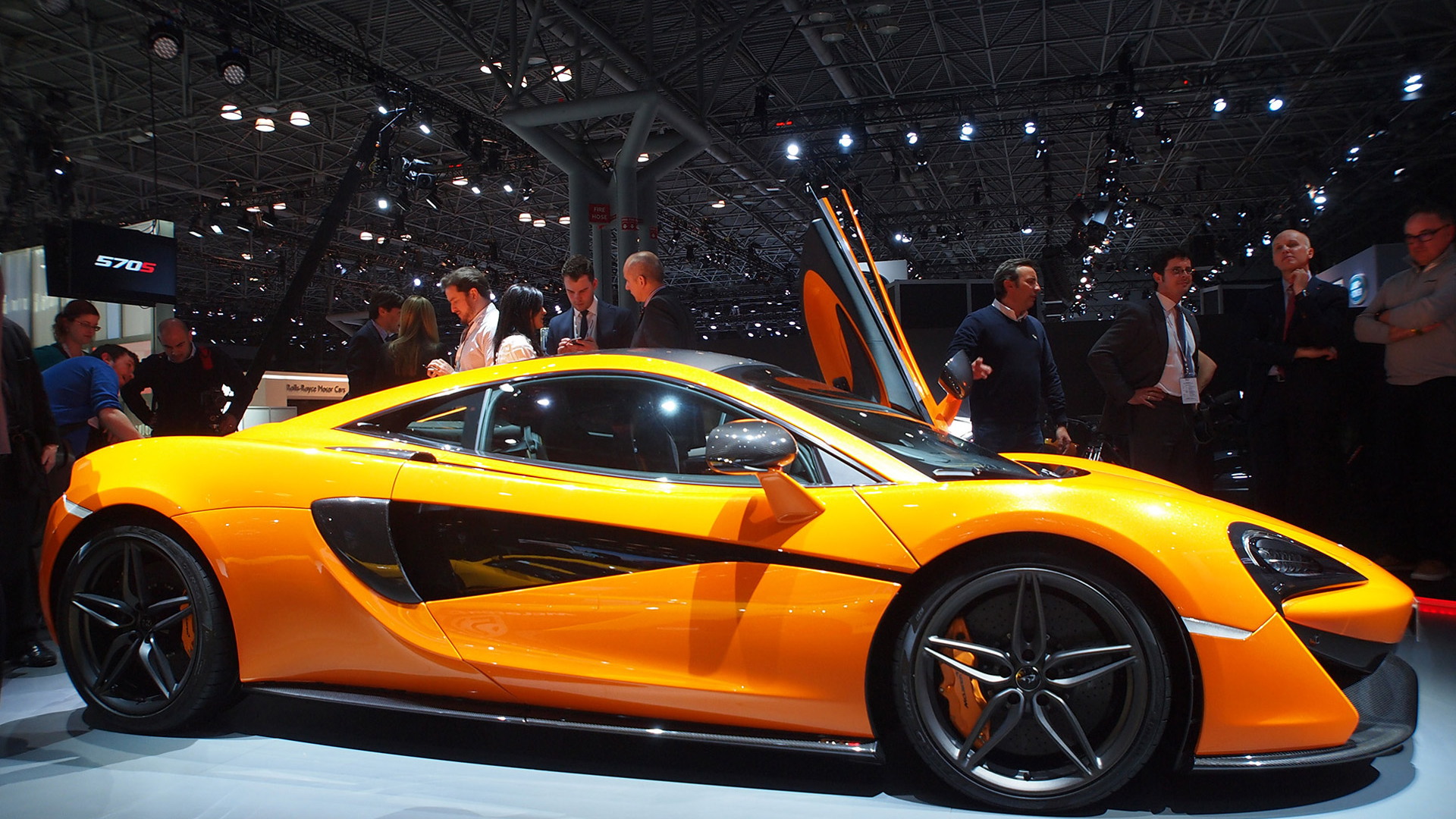 McLaren 570S Coupe, 2015 New York Auto Show