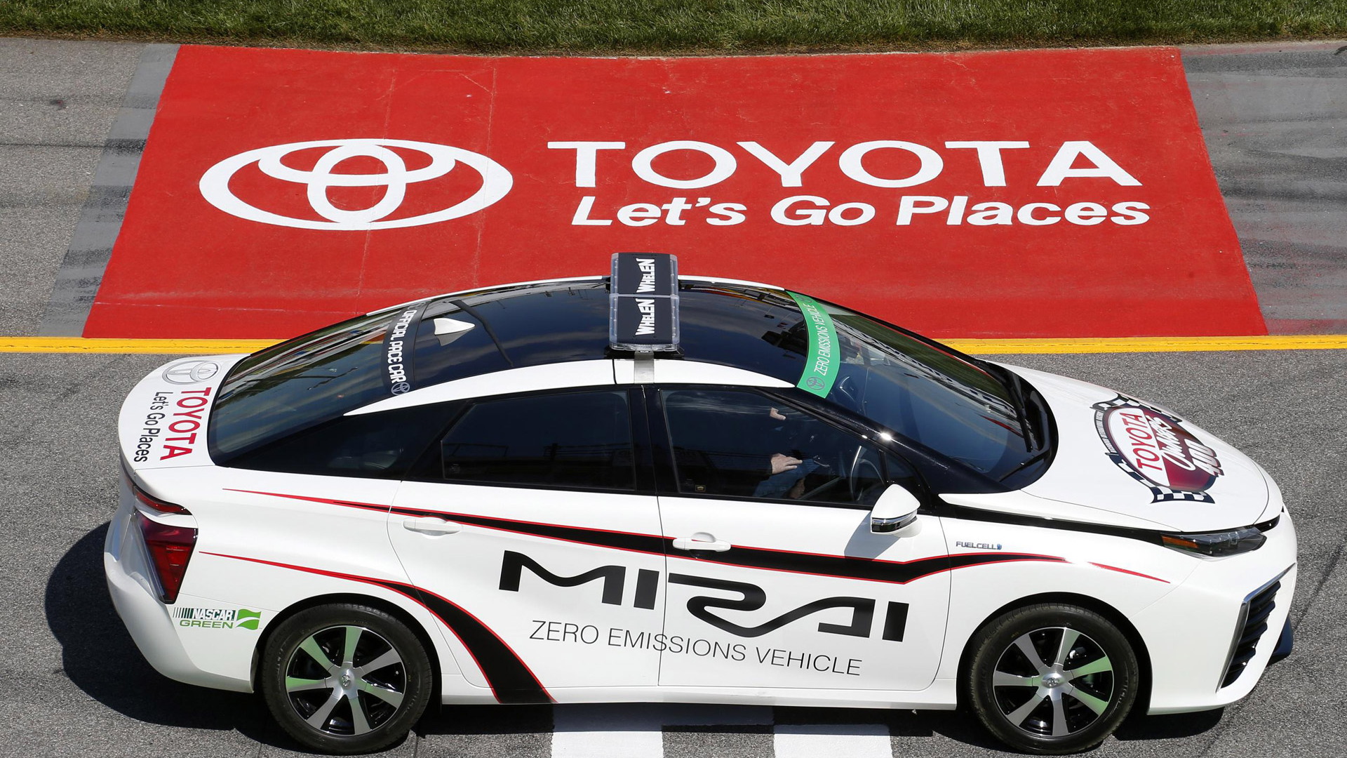 Toyota Mirai serves as official pace car for 2015 Toyota Owners 400 NASCAR Sprint Cup race