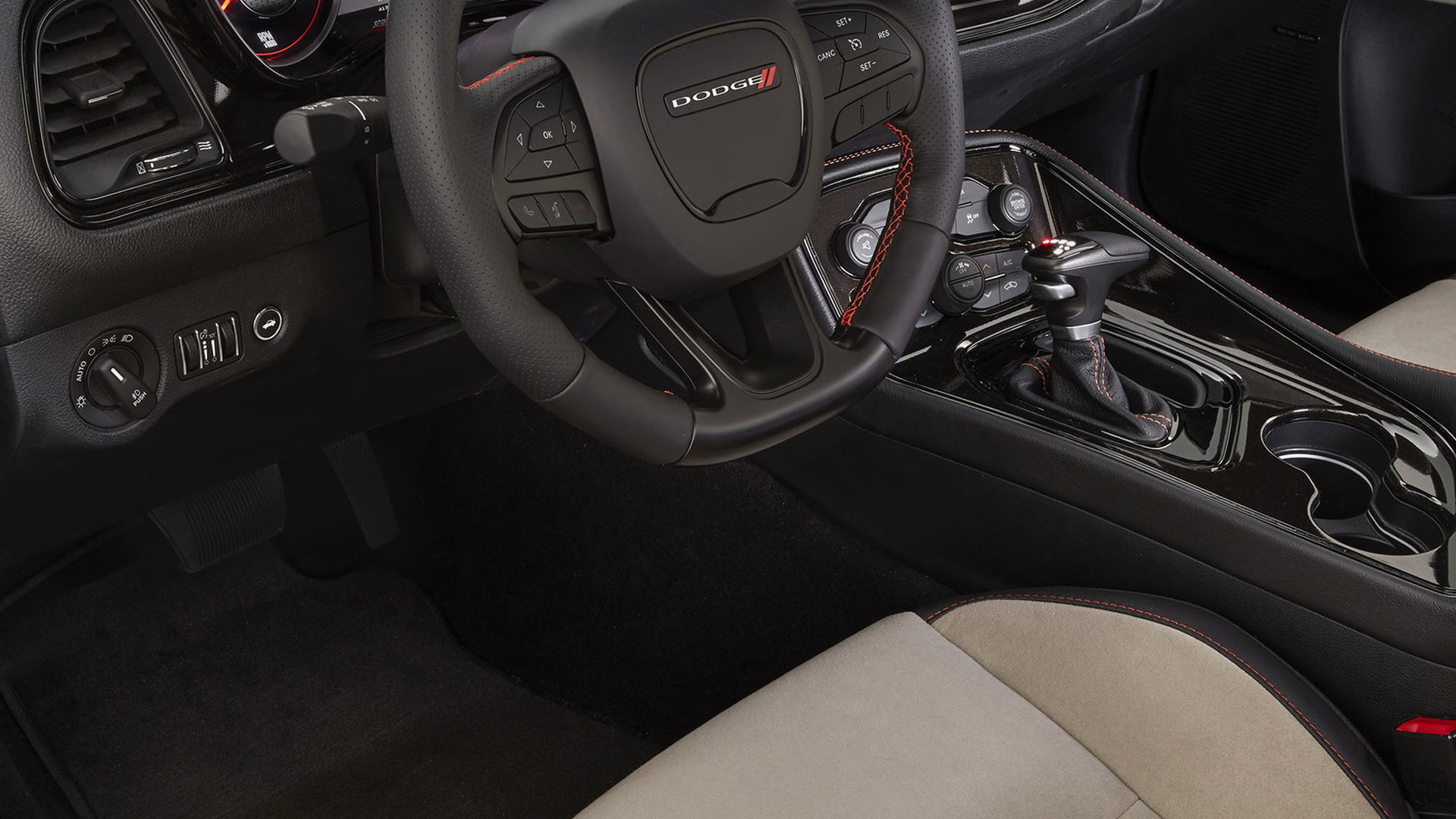 Dodge Challenger GT AWD concept, 2015 SEMA show