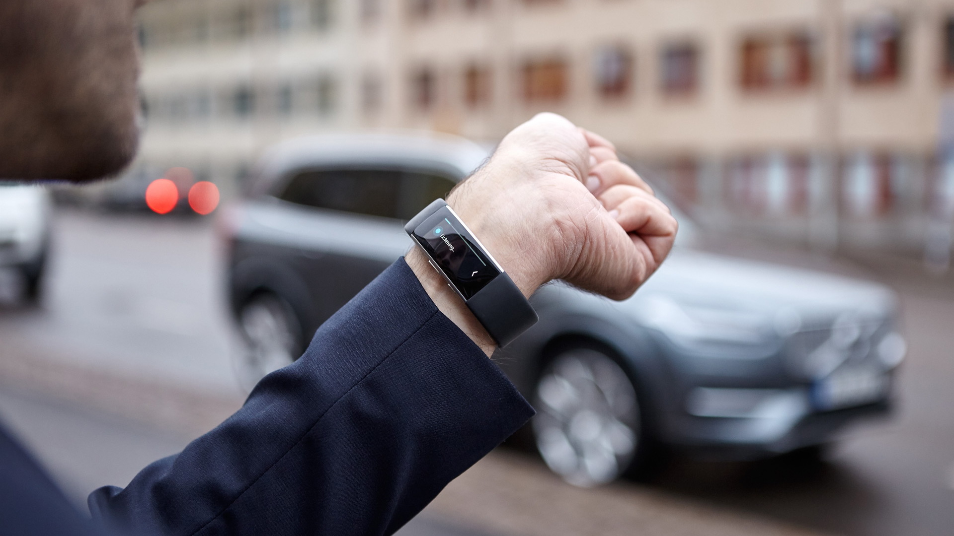 Volvo voice control with Microsoft Band 2 smartwatch
