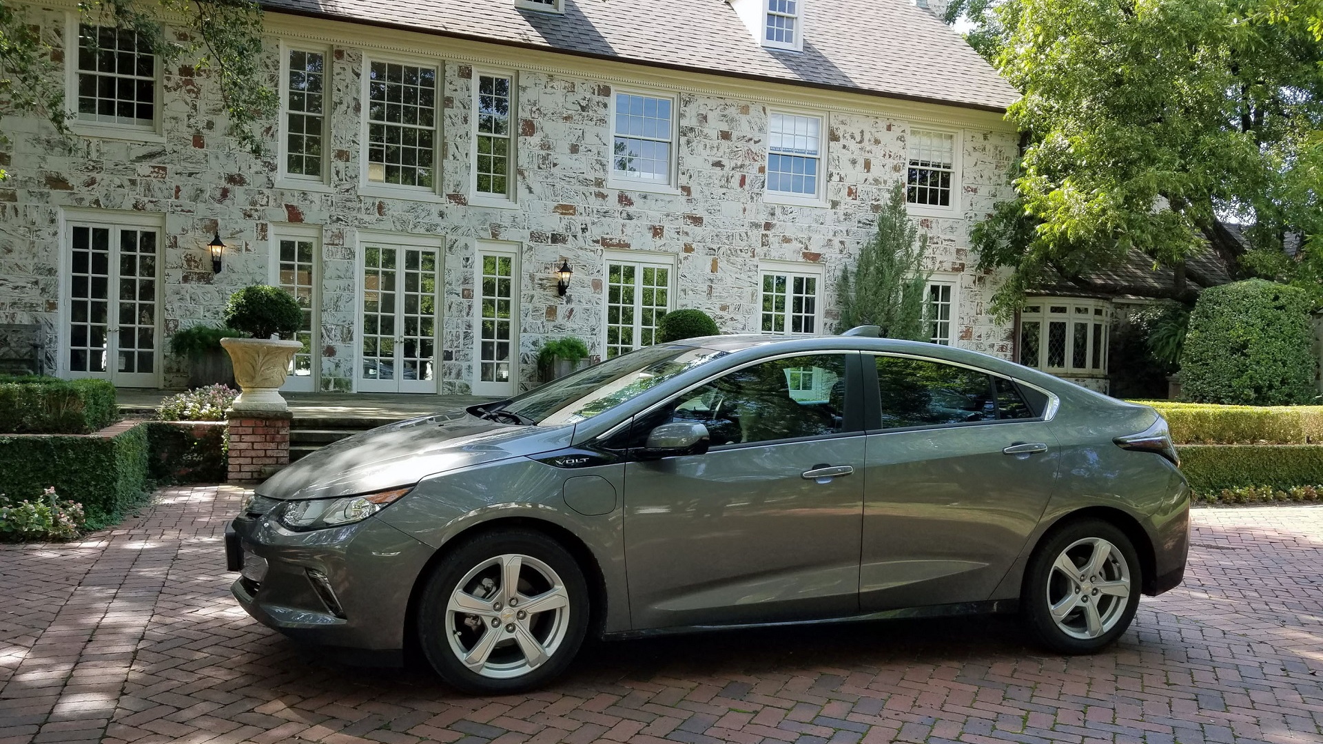 2017 Chevrolet Volt, leased by Phil Ganz of Texas