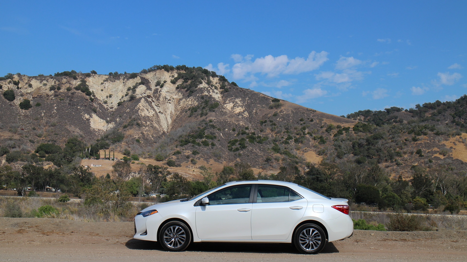 2017 Toyota Corolla, test drive, Ojai, California, Sep 2016