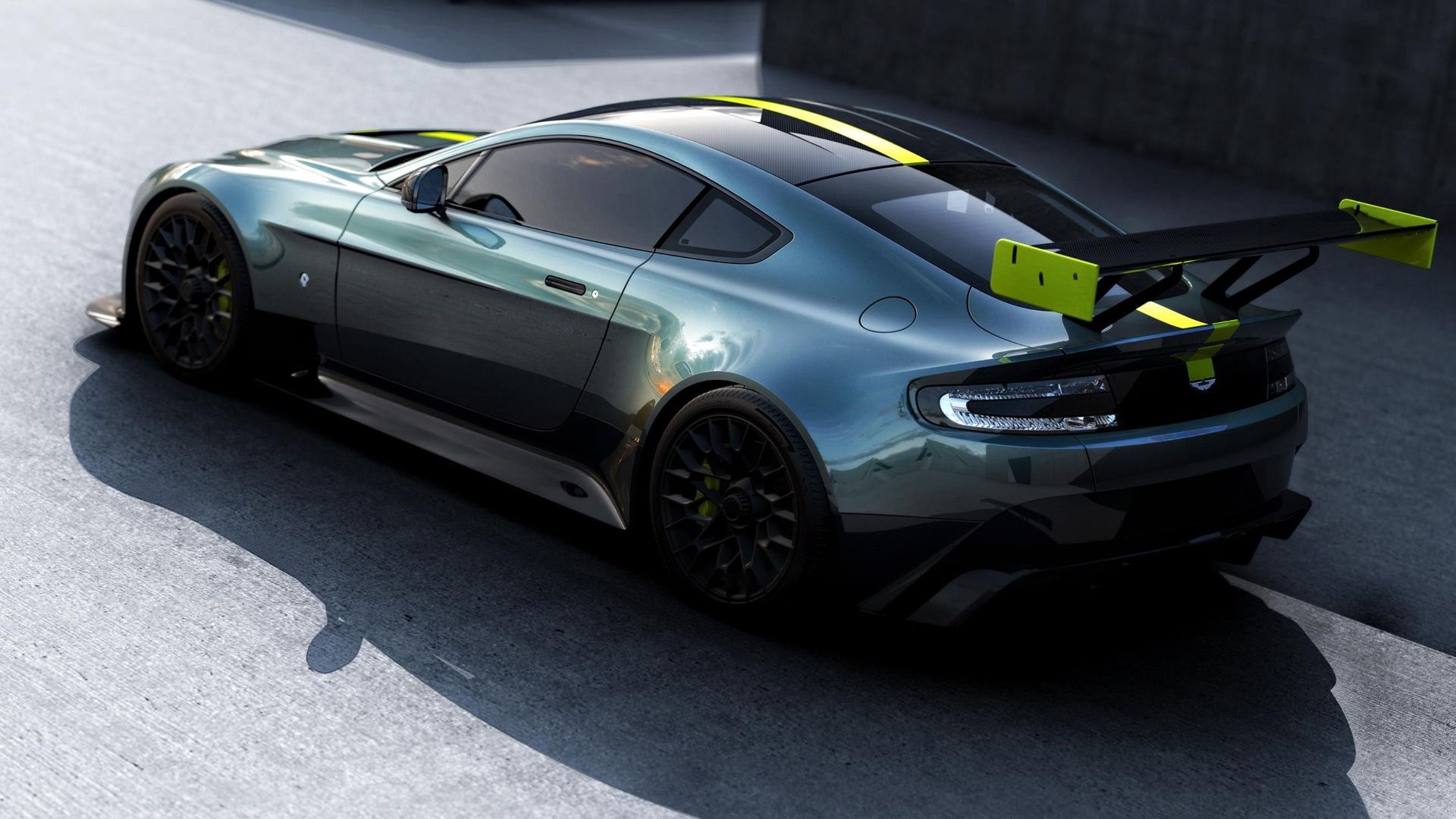 2017 Aston Martin Vantage AMR Pro