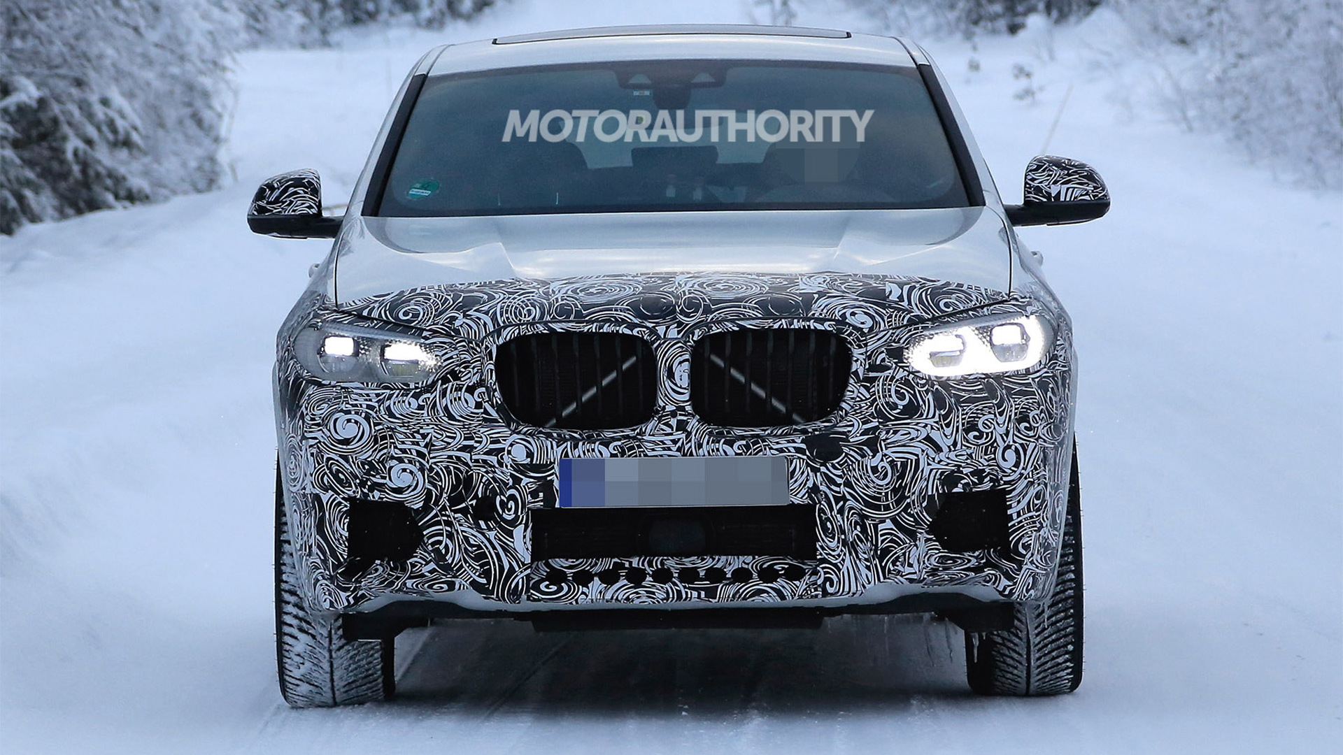 2019 BMW X4 M spy shots - Image via S. Baldauf/SB-Medien