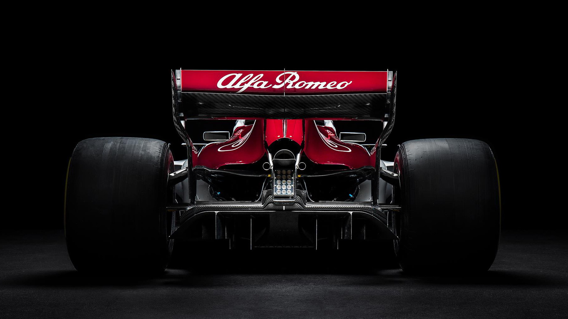 2018 Sauber C37 Formula 1 race car