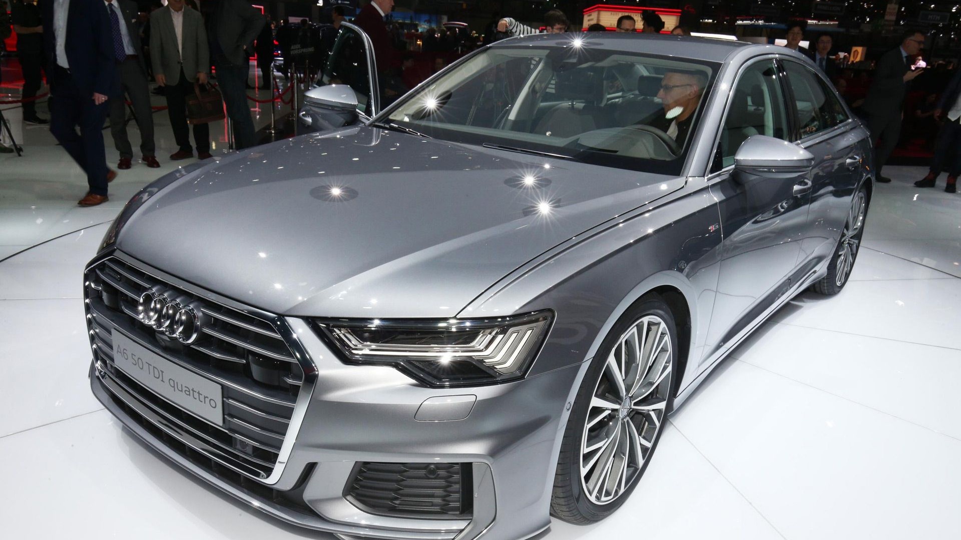 2019 Audi A6 revealed: The key(less) to new luxury?