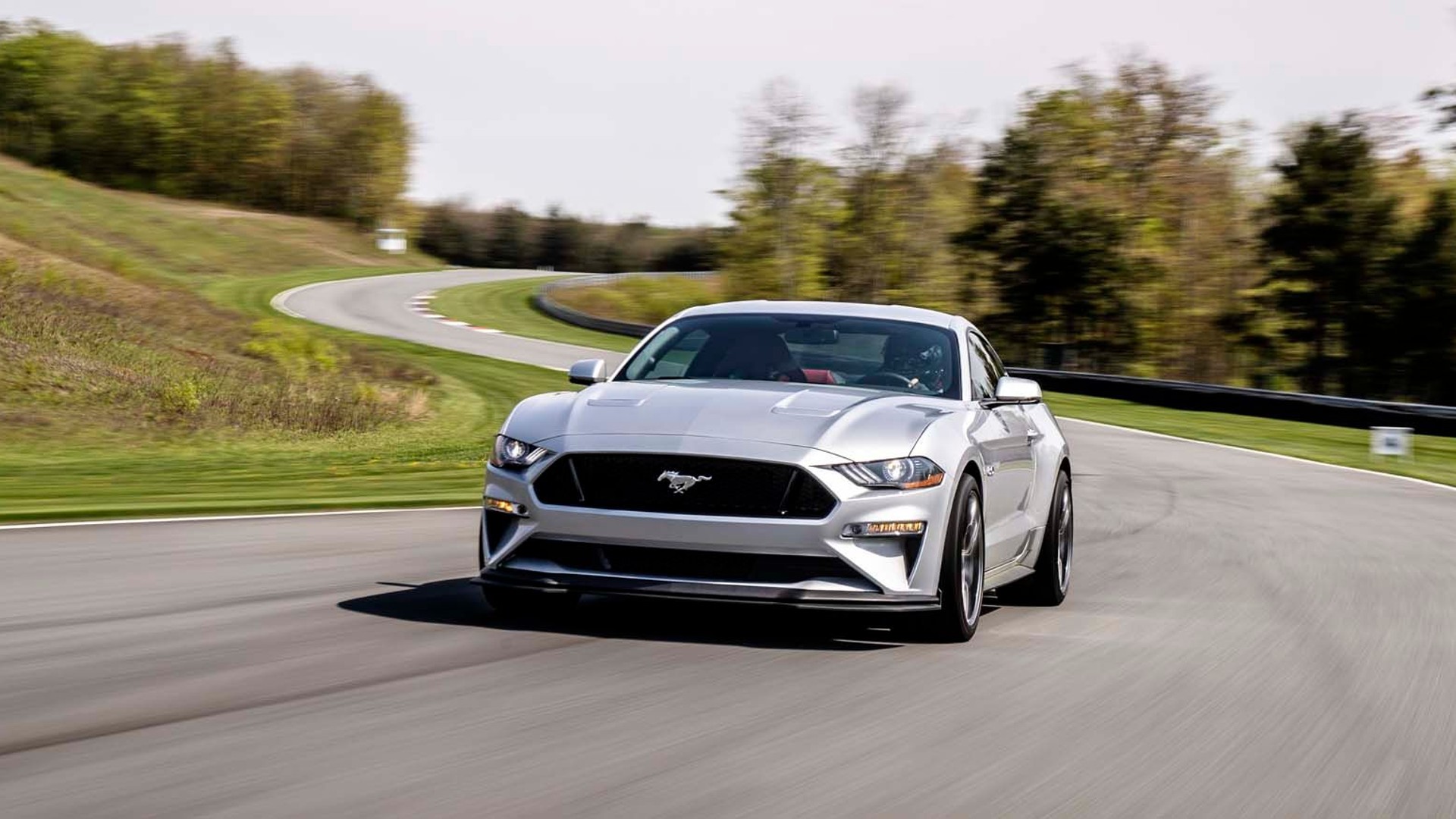 2018 Ford Mustang GT Peformance Package Level 2