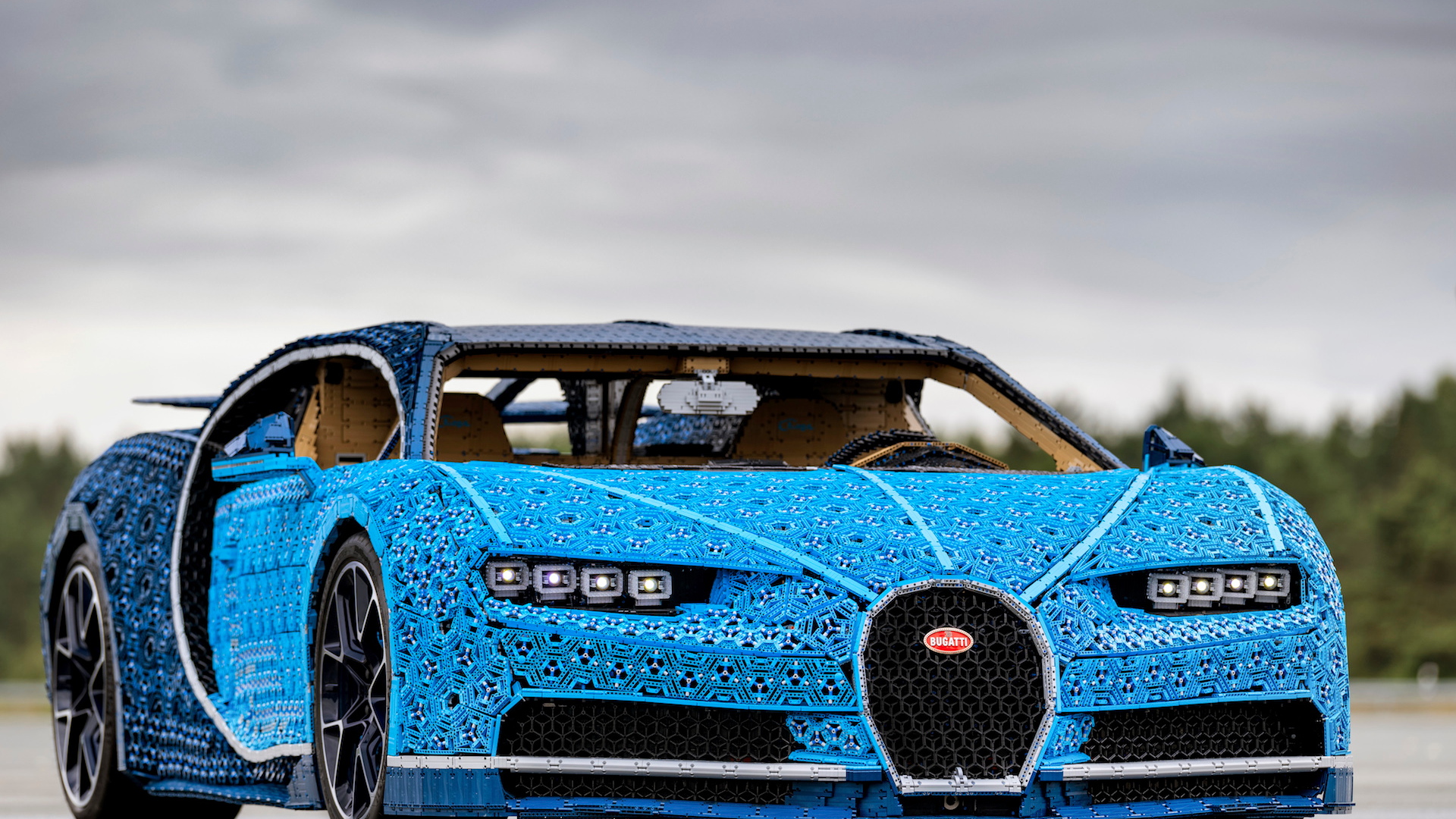 Bugatti Chiron Lego Technic life-size model