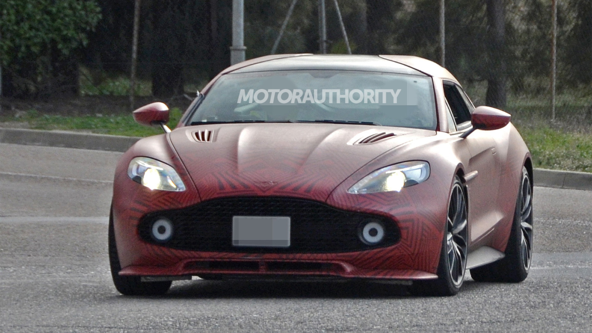 Aston Martin Vanquish Zagato Shooting Brake spy shots - Image via S. Baldauf/SB-Medien