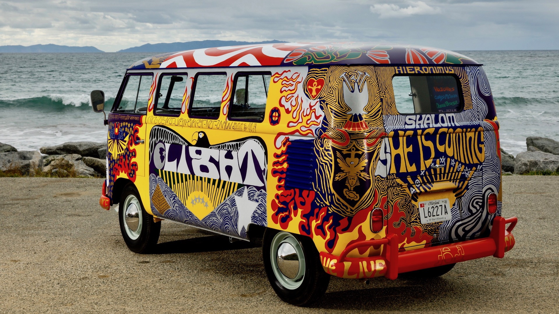 Iconic ‘Light’ VW bus of Woodstock fame