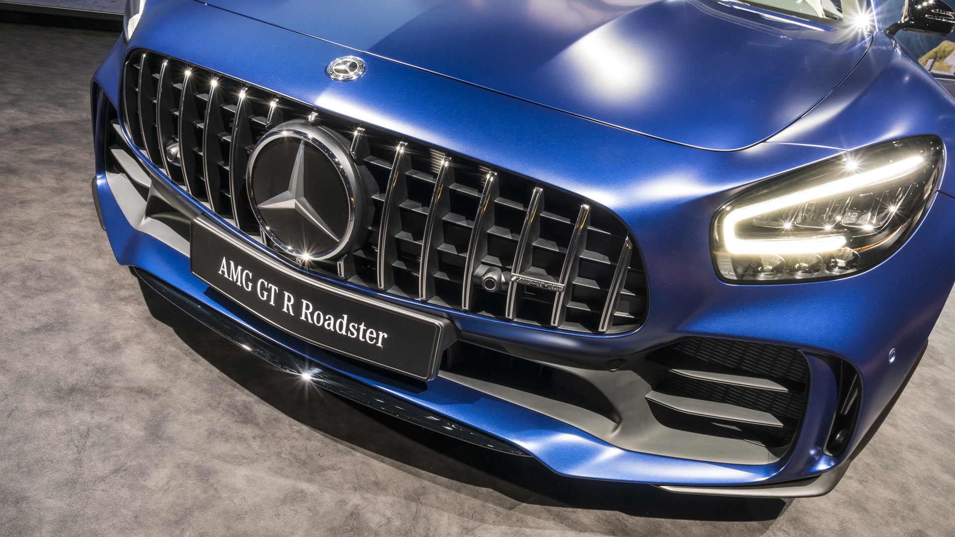 2020 Mercedes-AMG GT R Roadster