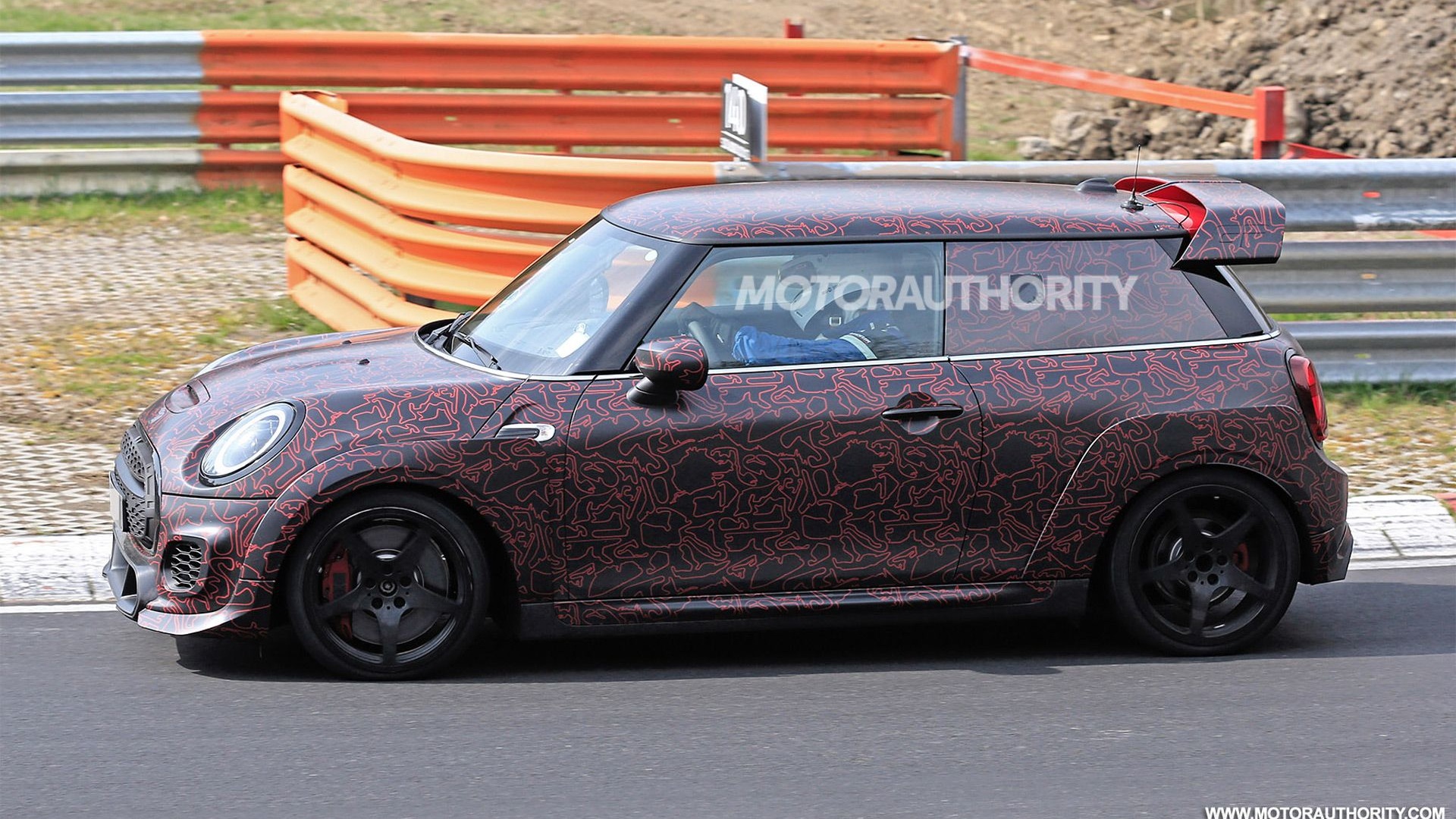 2021 Mini John Cooper Works GP spy shots - Image via S. Baldauf/SB-Medien