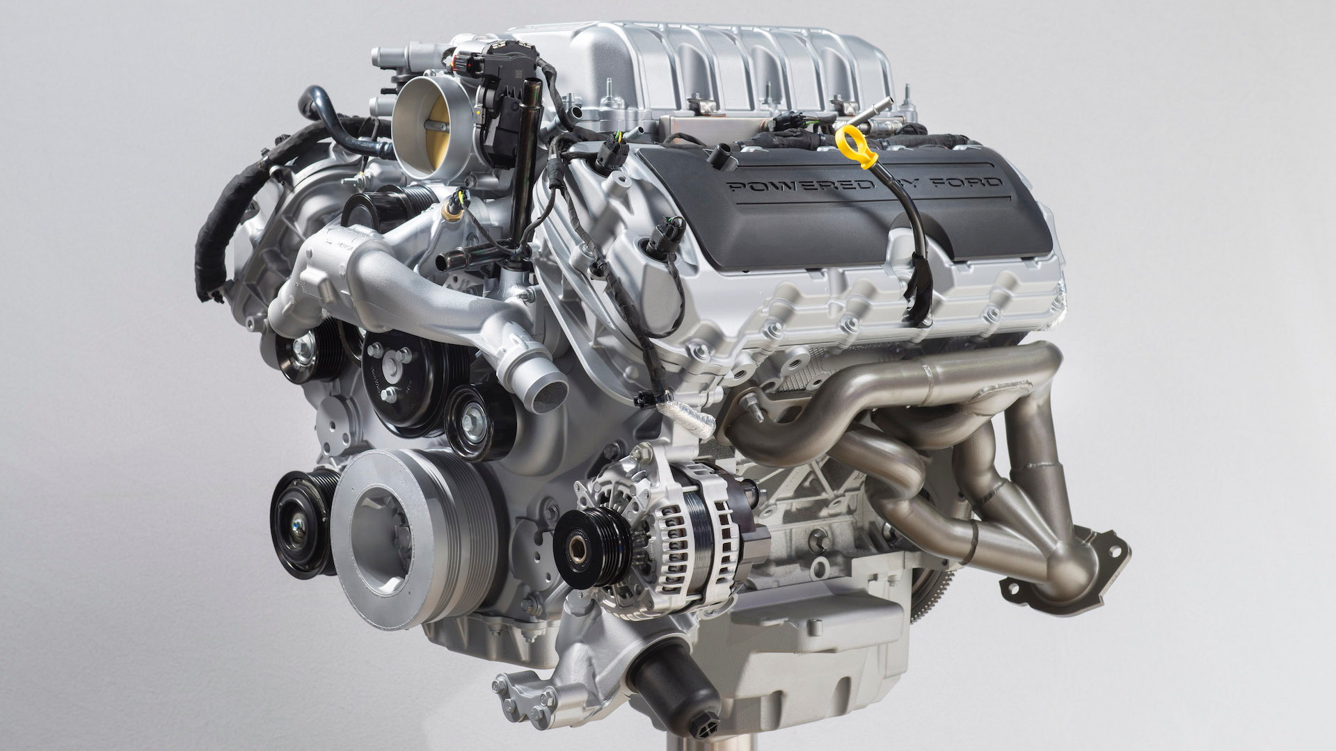 2020 Ford Mustang Shelby GT500's 5.2-liter supercharged V-8