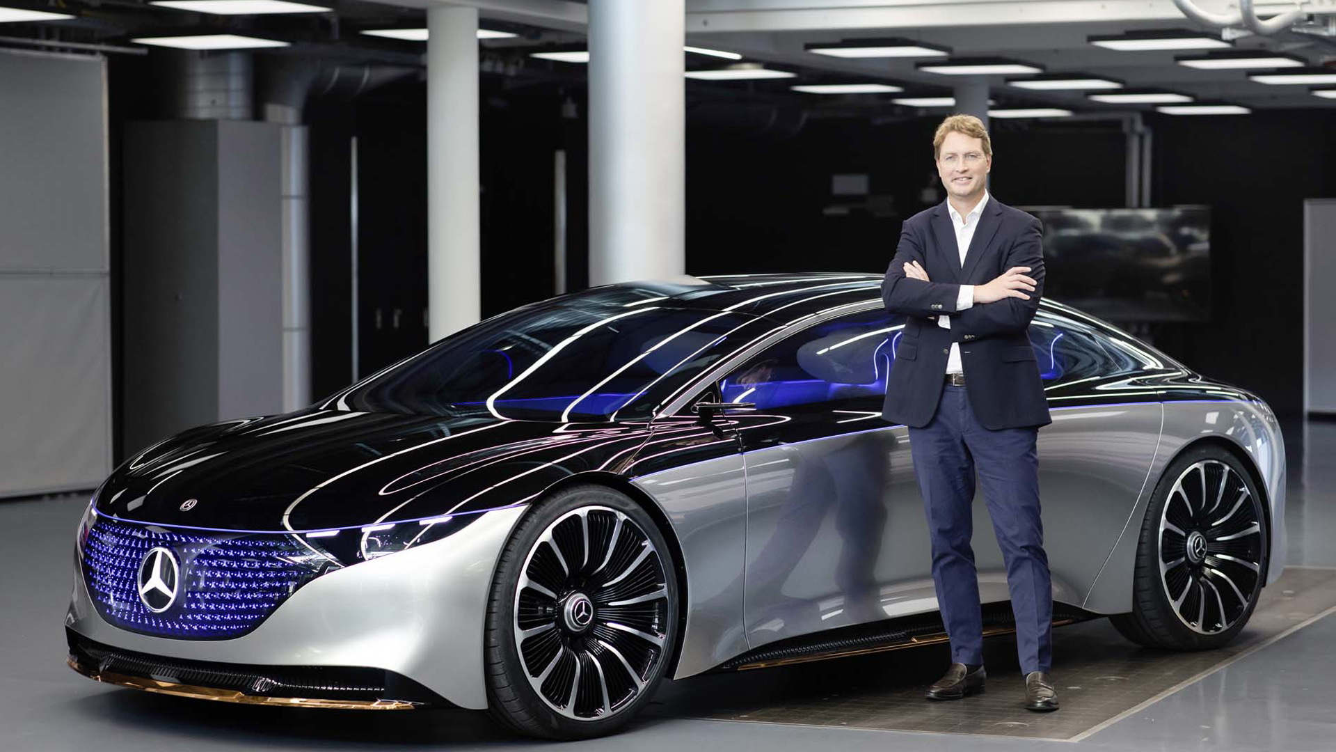 Ola Kaellenius with the Mercedes-Benz Vision EQS concept