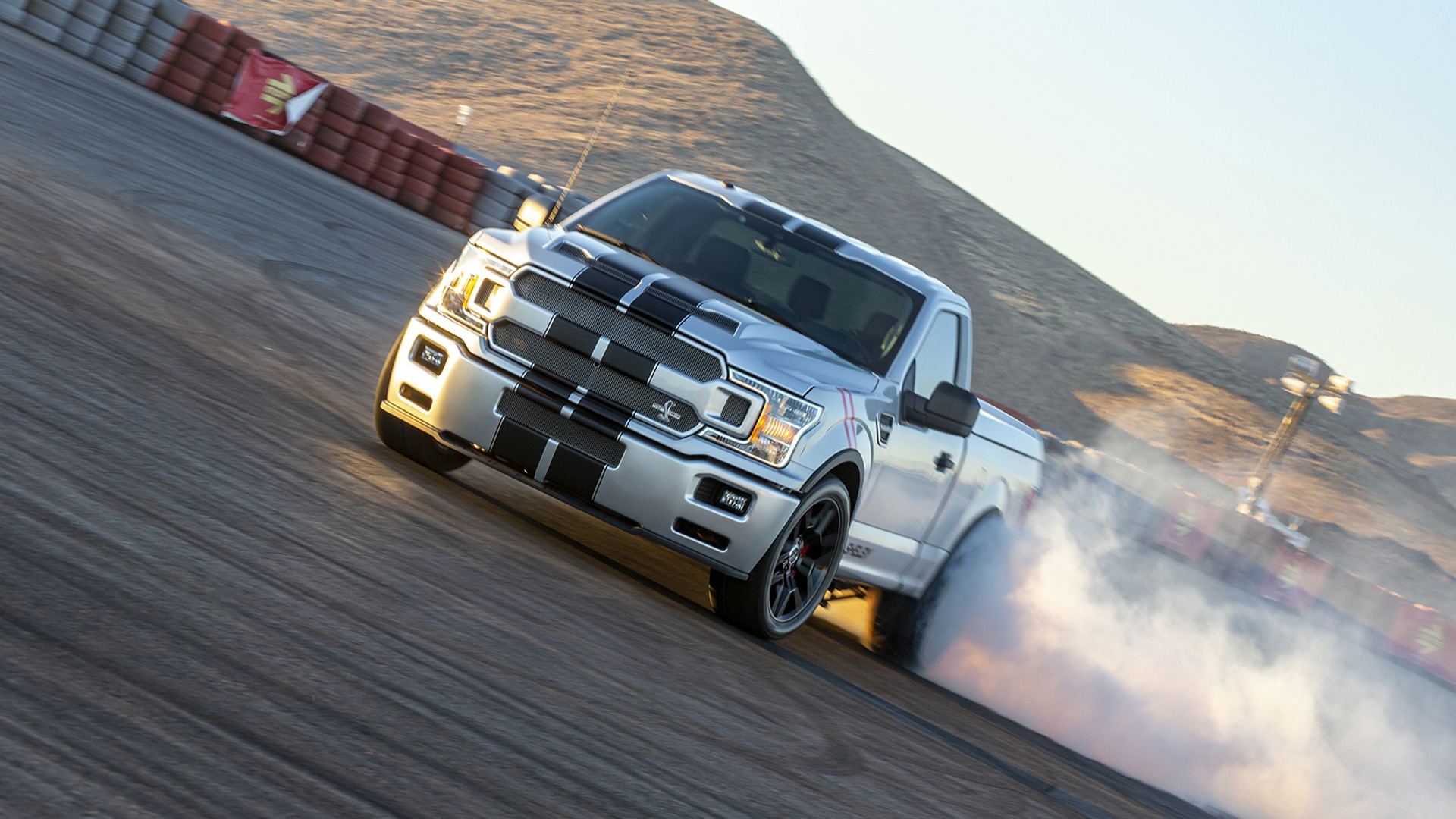With 770 Hp And 93 385 Price The Ford Shelby F 150 Super Snake Sport Is All About Big Numbers