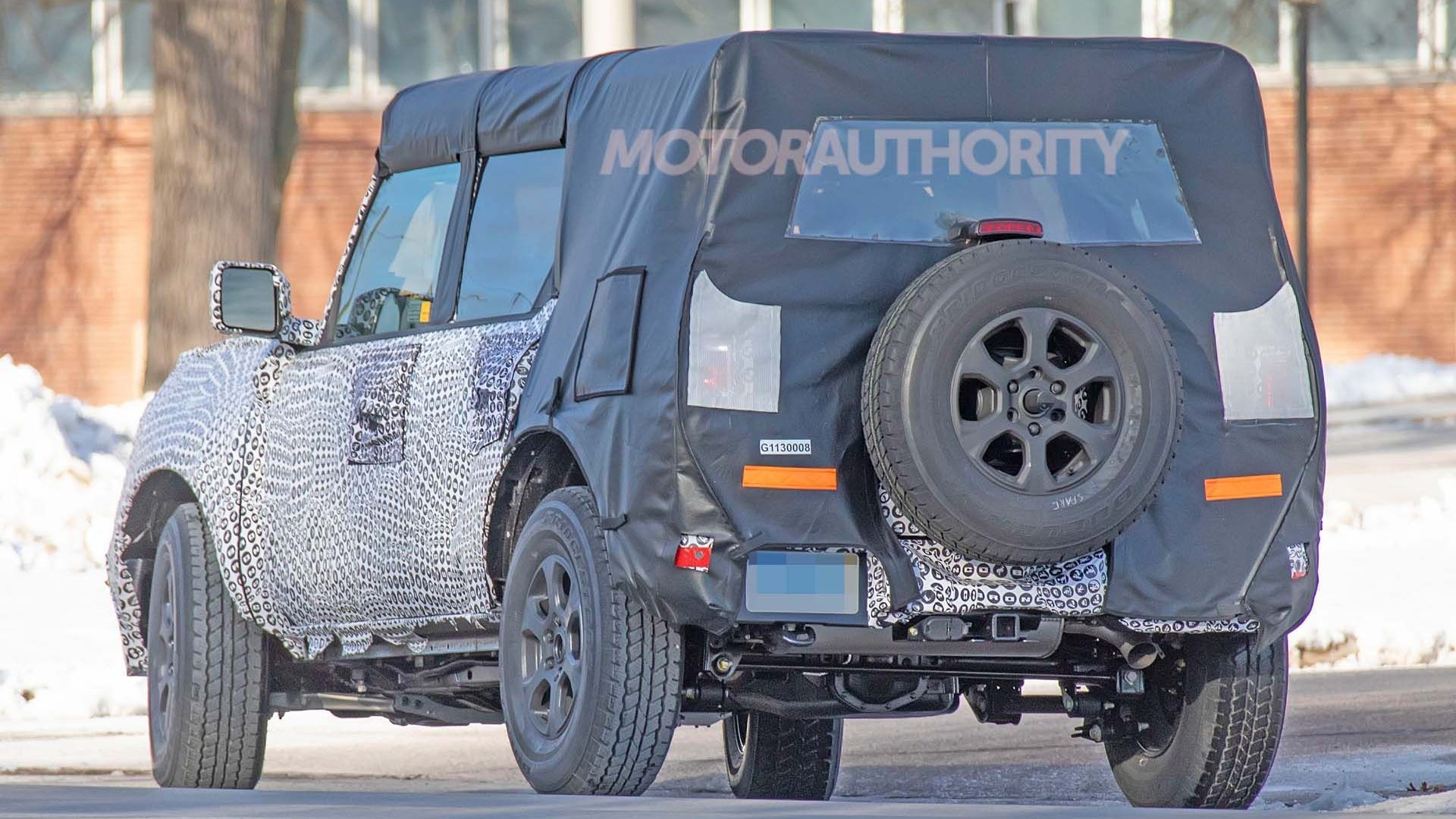 2021 Ford Bronco spy shots
