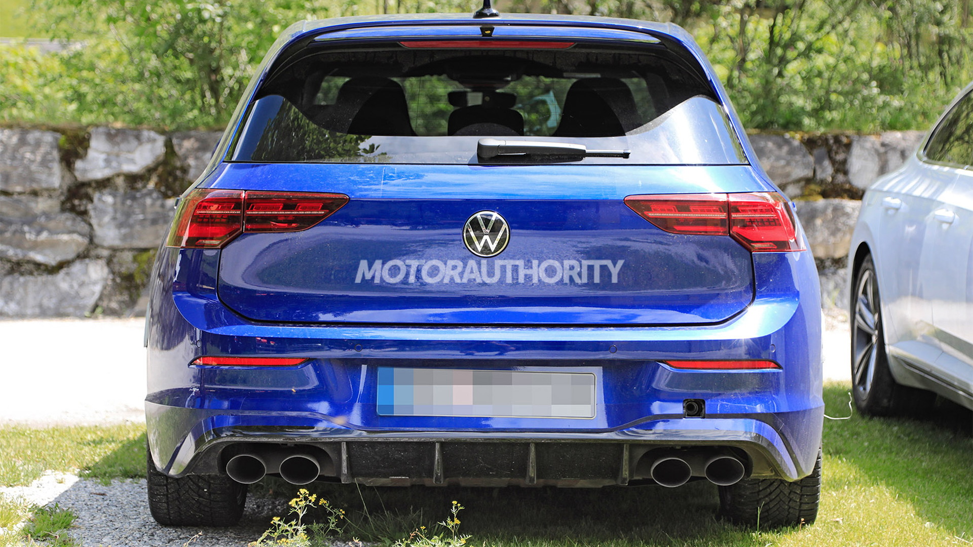 2022 Volkswagen Golf R spy shots - Photo credit: S. Baldauf/SB-Medien