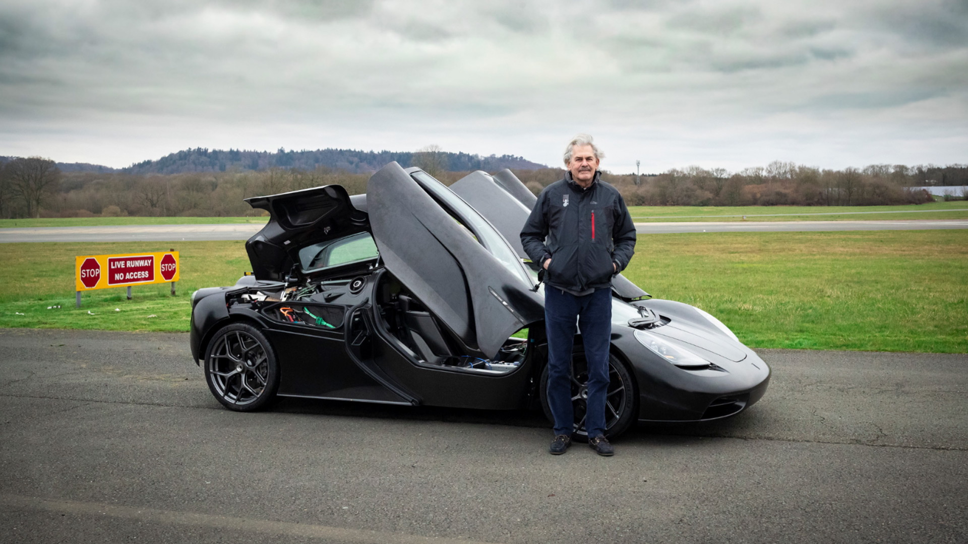 Gordon Murray's first drive in a GMA T.50 prototype