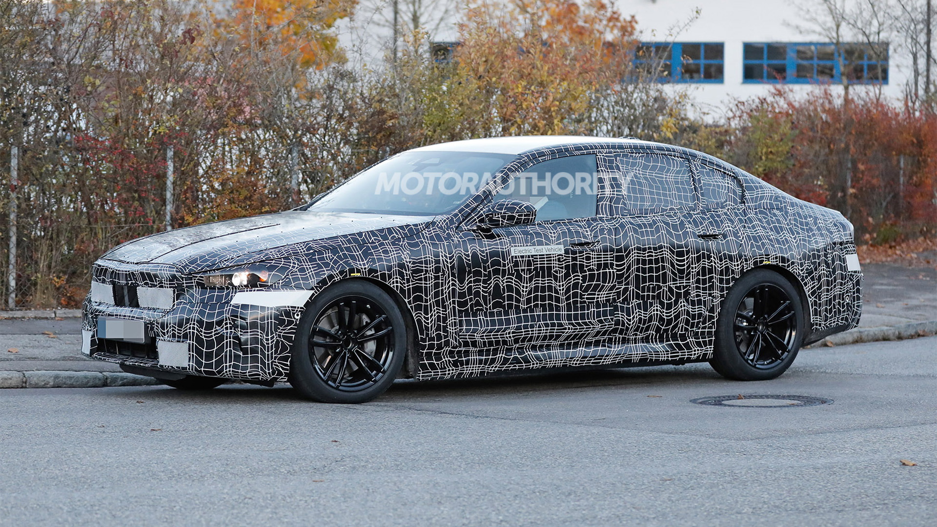 2024 BMW i5 (electric 5-Series) spy shots - Photo credit: S. Baldauf/SB-Medien