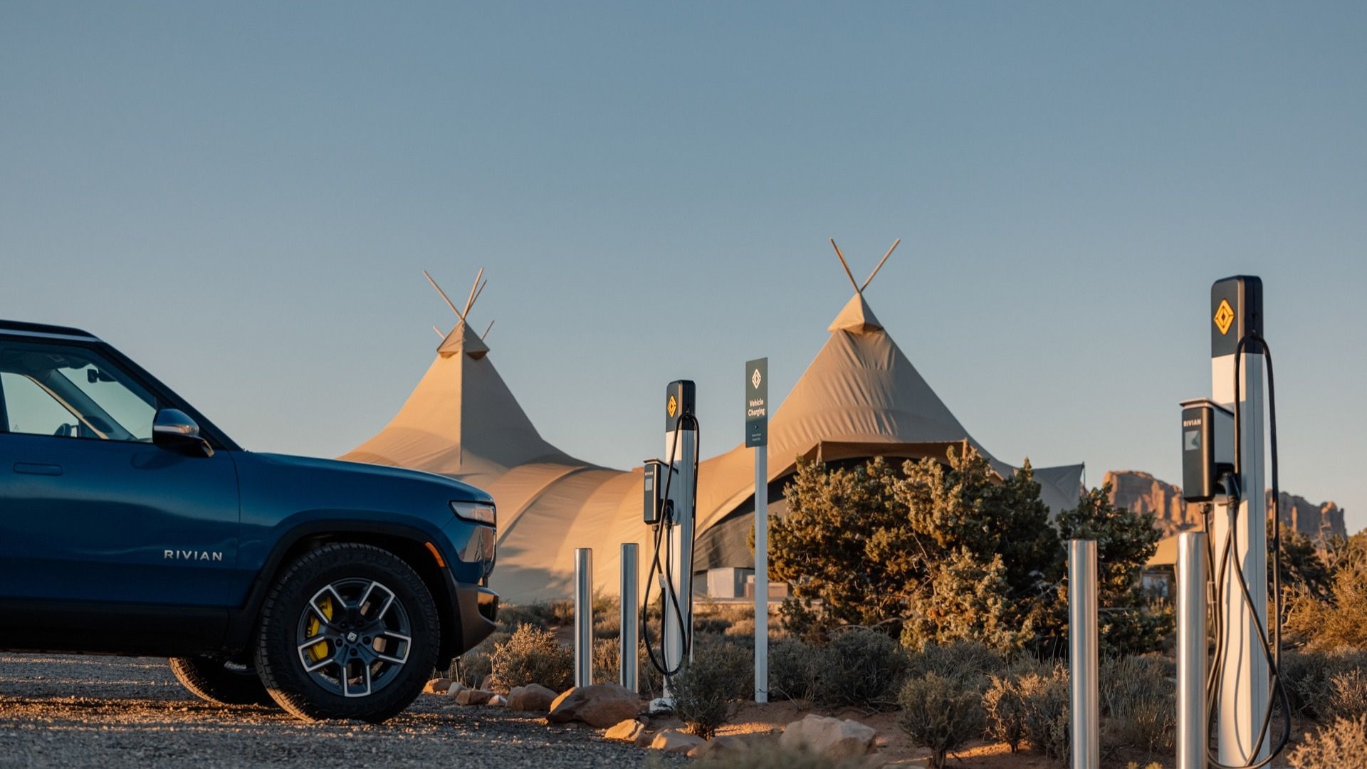 Under Canvas carbon-conscious camp with Rivian Waypoint chargers  -  Moab