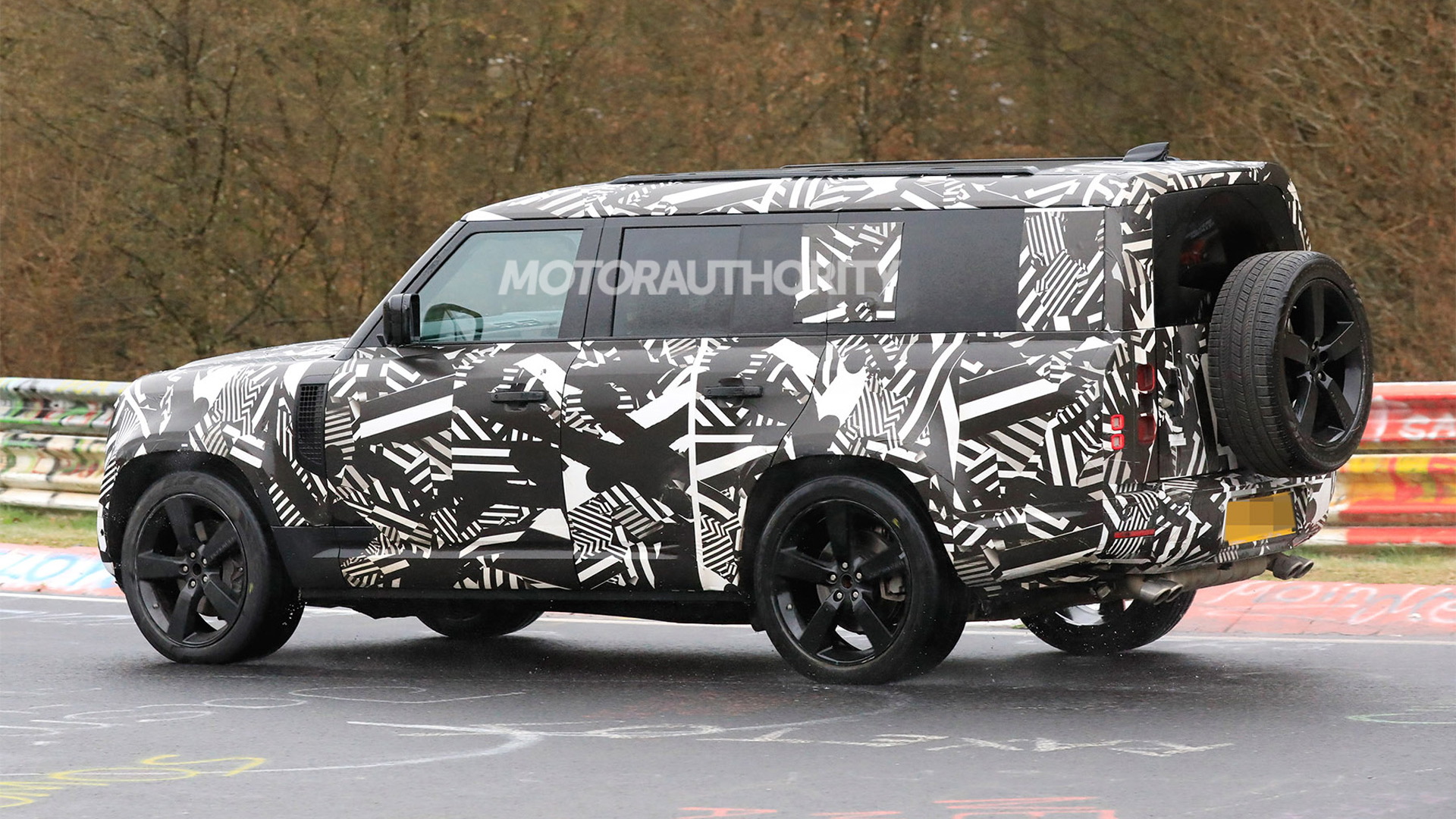 2023 Land Rover Defender 130 V-8 spy shots: New Defender range