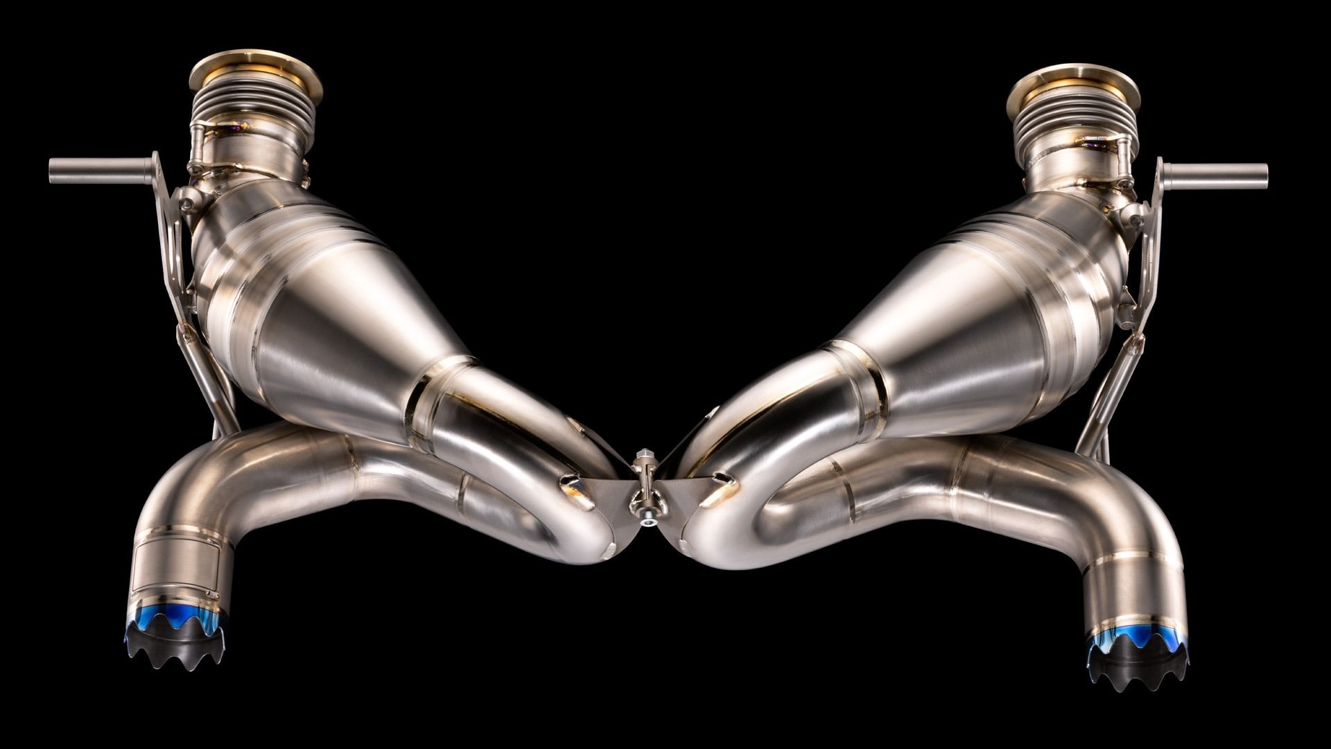 Valentino Balboni titanium exhaust for the Lamborghini Huracan STO